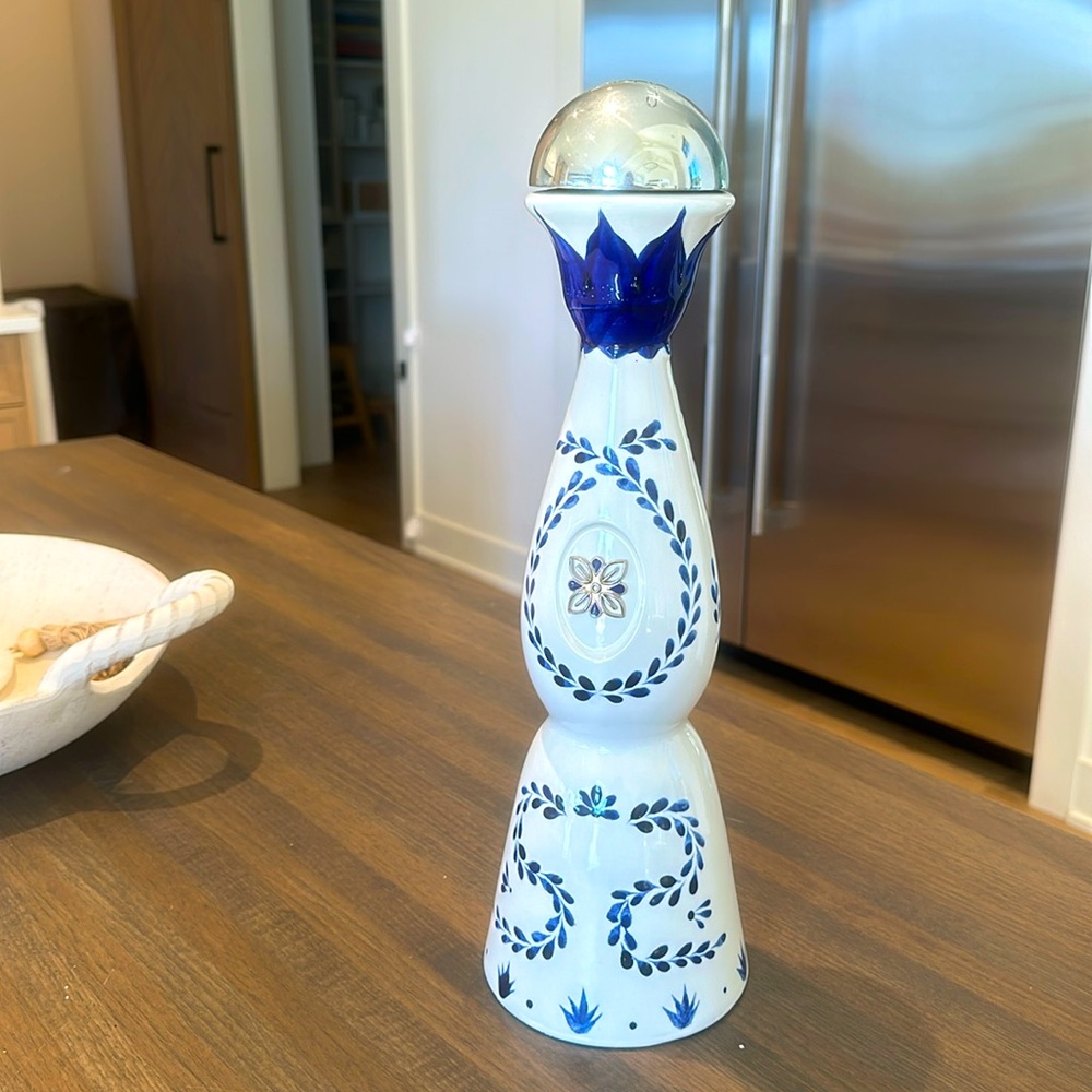 COPY - Clase Azul Reposado 750ml Tequila Bottle